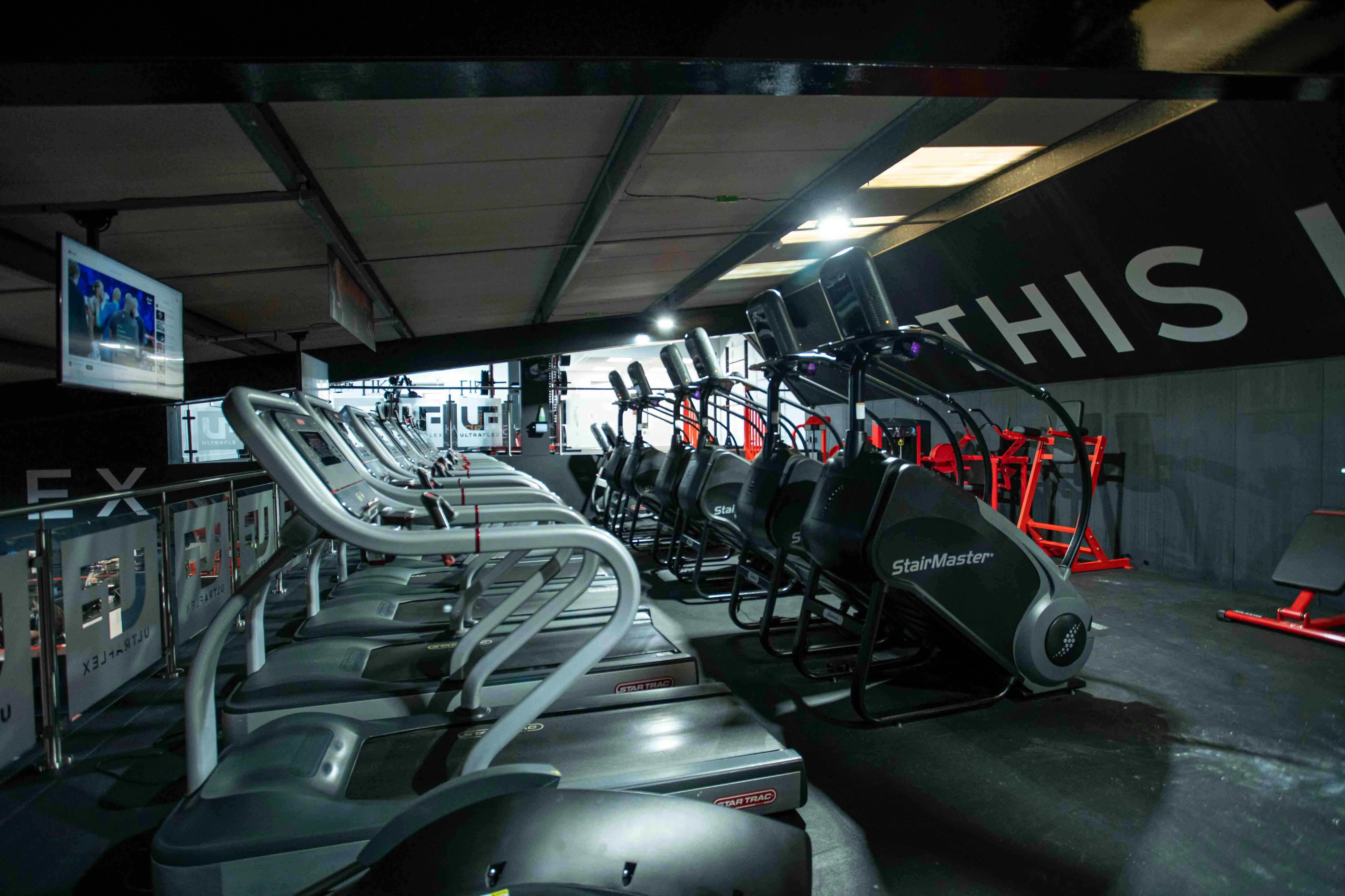 ULTRAFLEX NORTH LEEDS facility 8